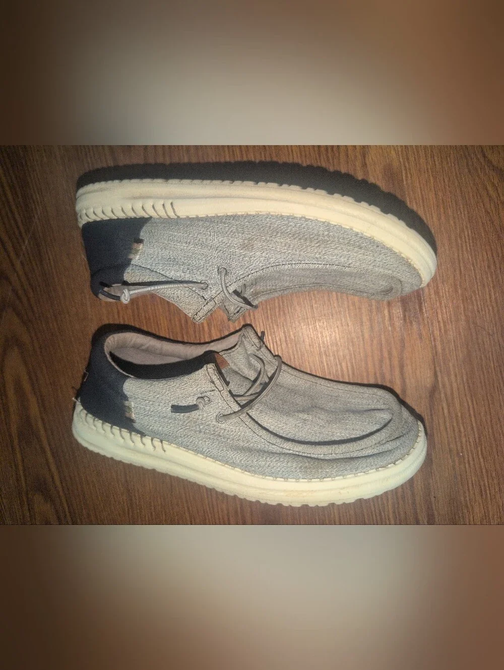 Hey Dude Mens Size 8 Shoes